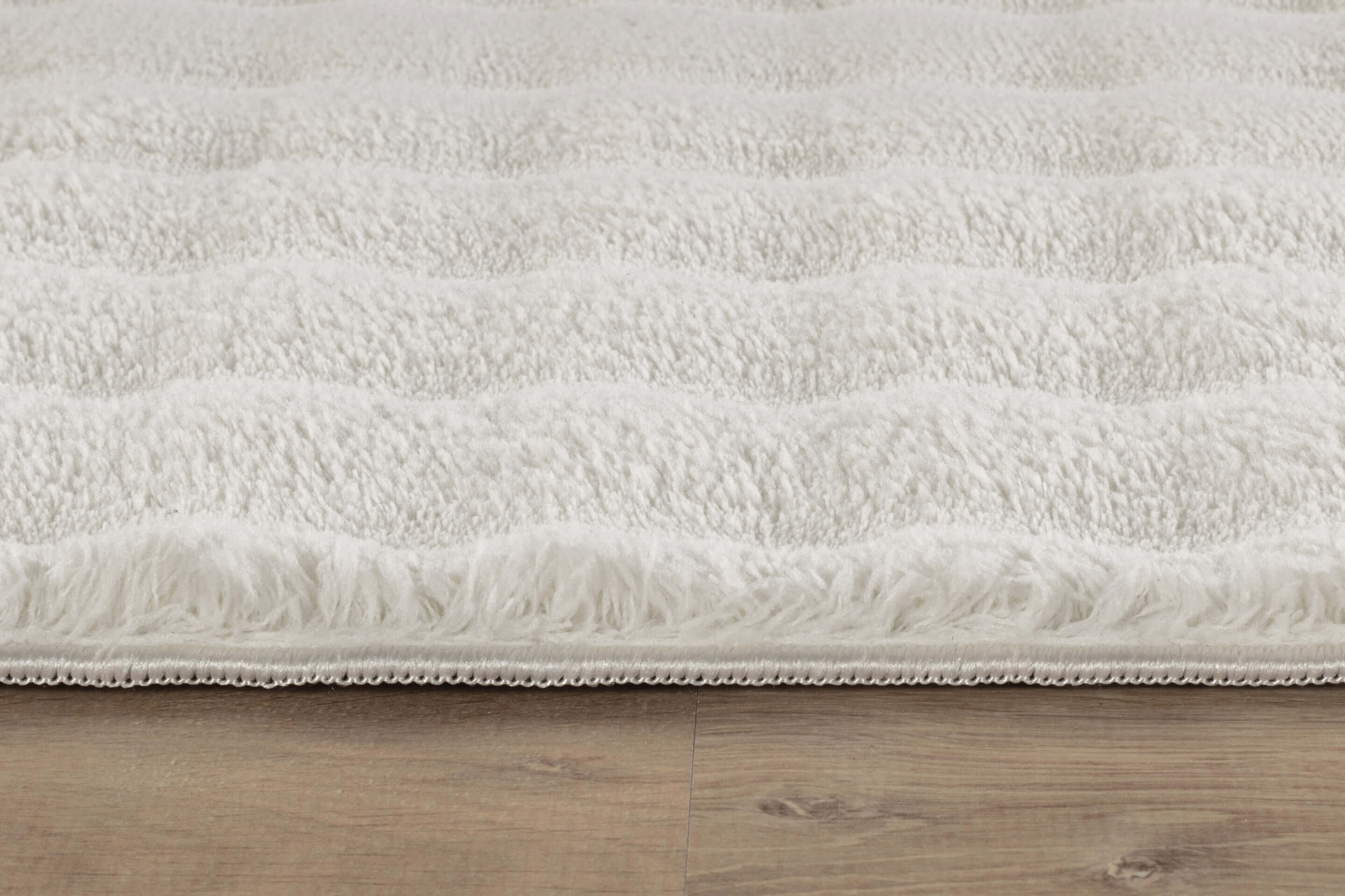 Puff Ultra Soft Plush Area Rugs White