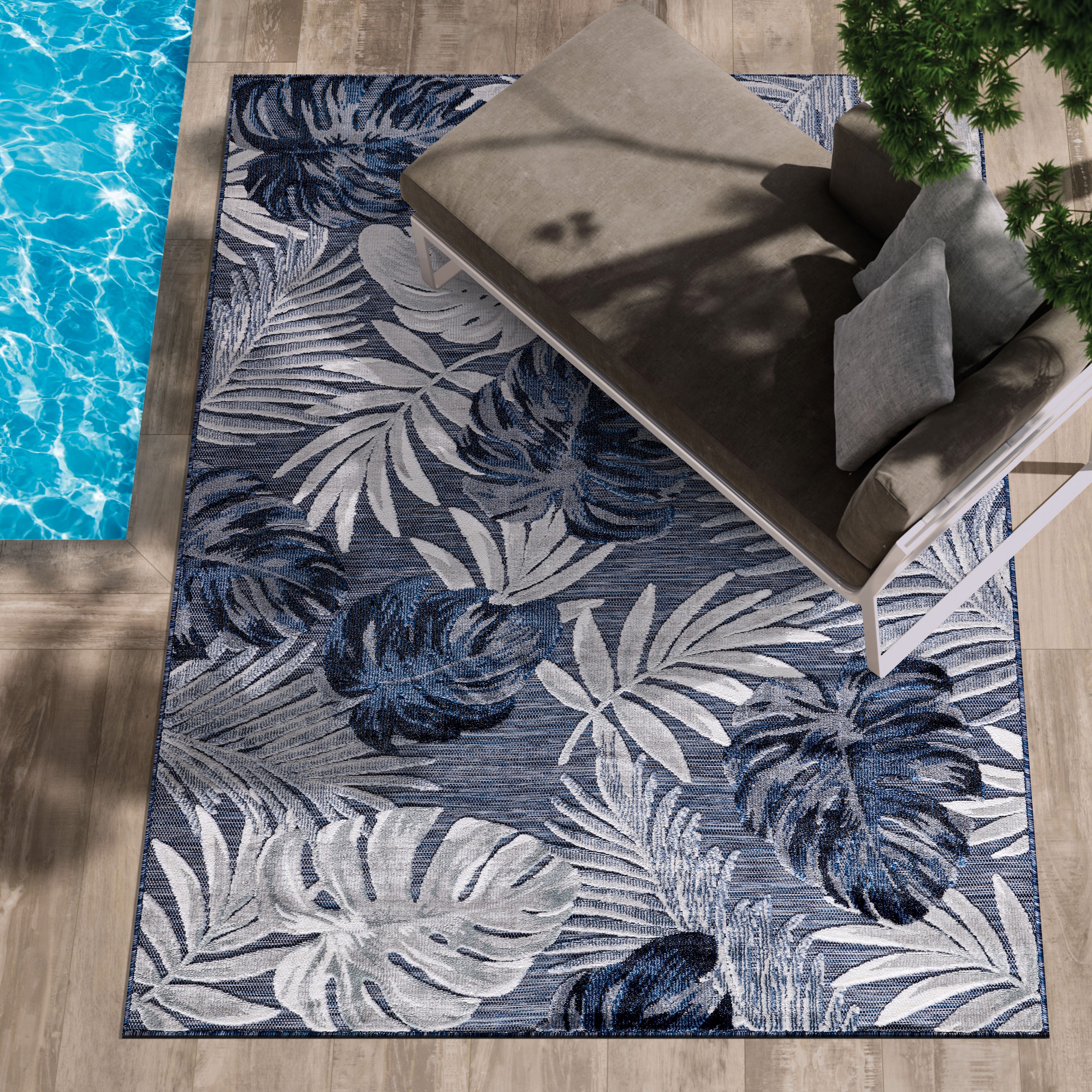 Leaf Outdoor Rug Navy