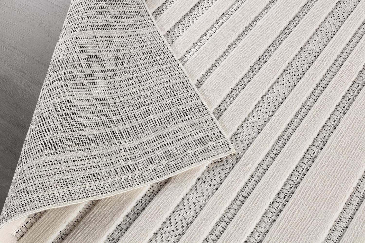 Bunny Micro Loop Area Rugs 7703 White