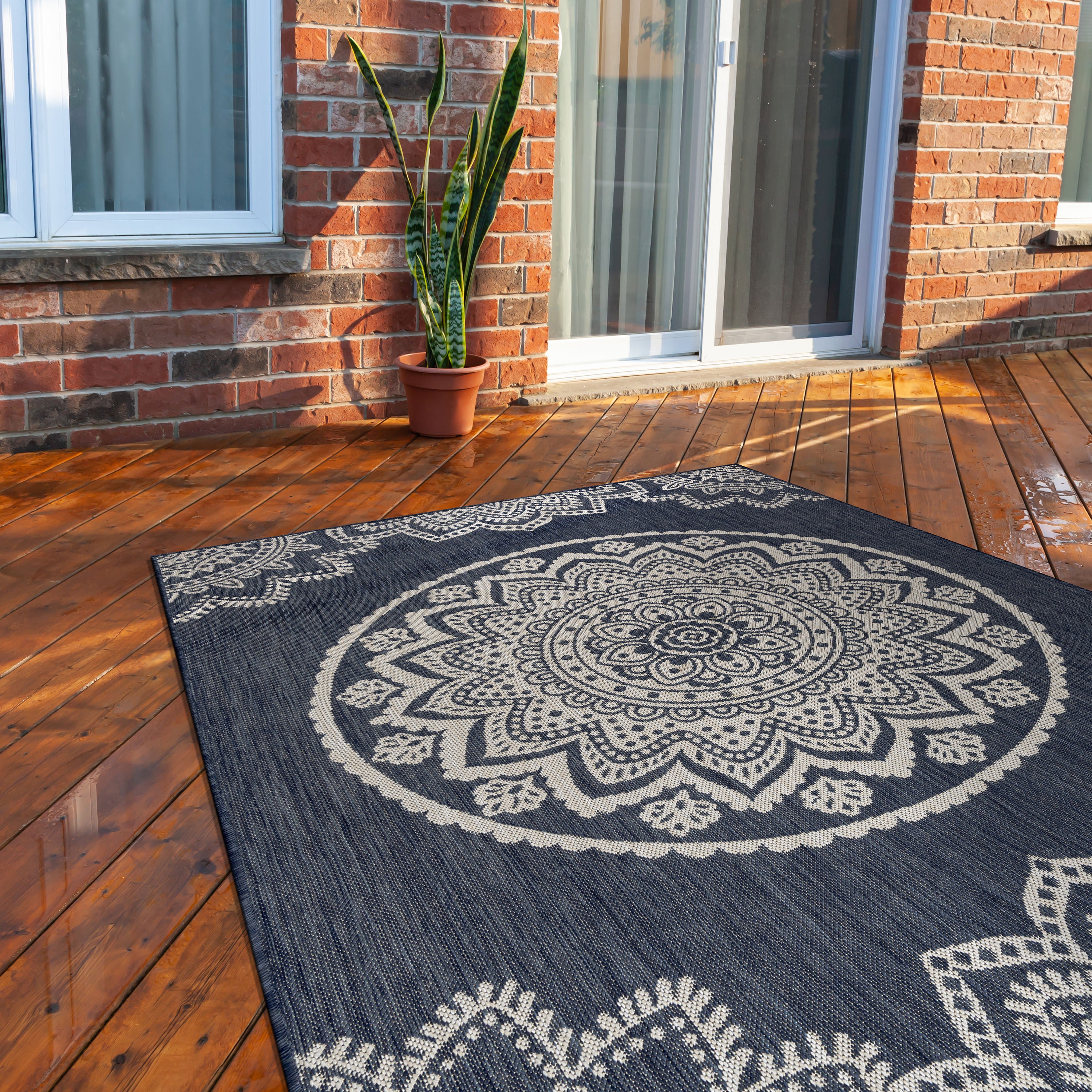 Medallion Outdoor Rugs Blue