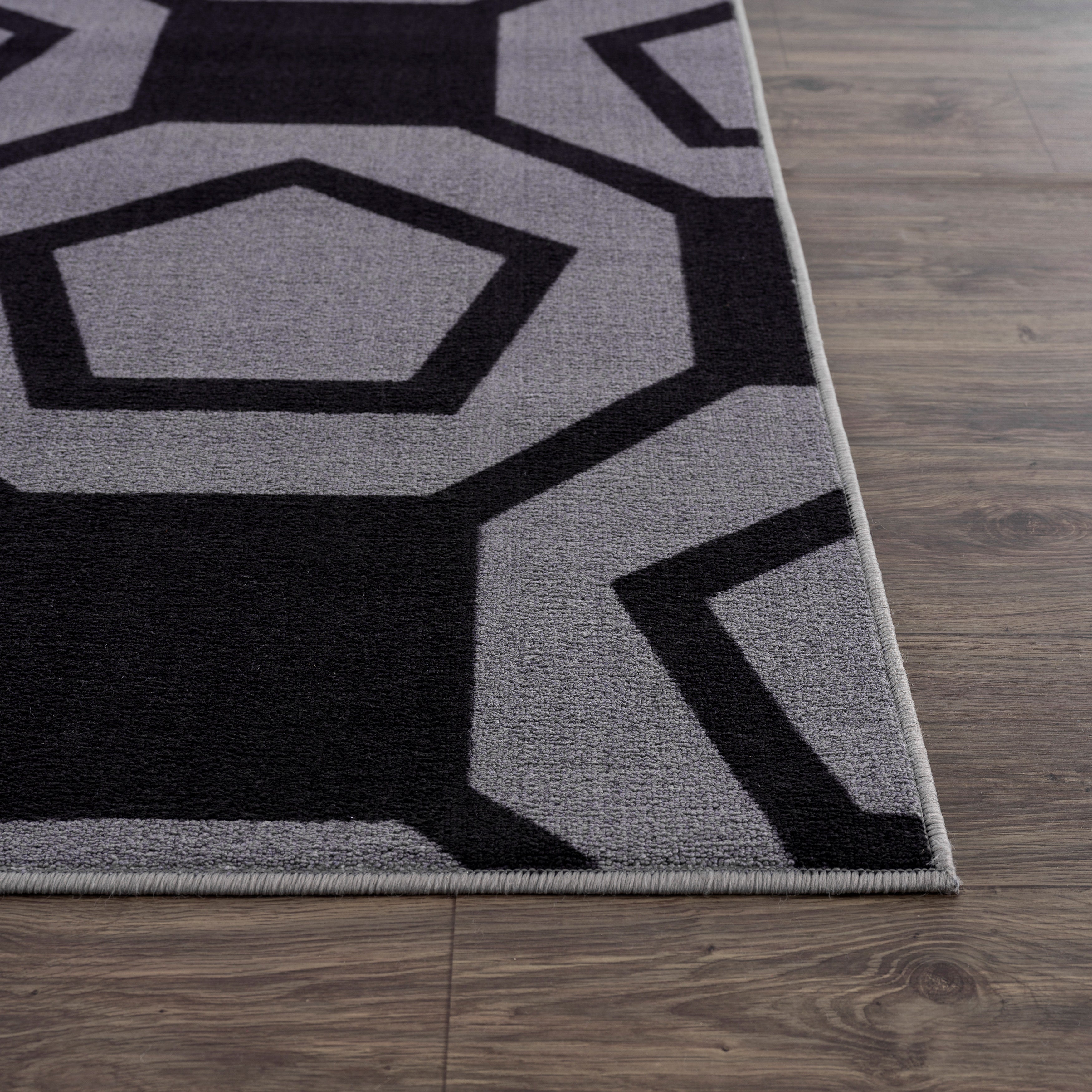 Ventura Geometric Indoor Area Rugs Black